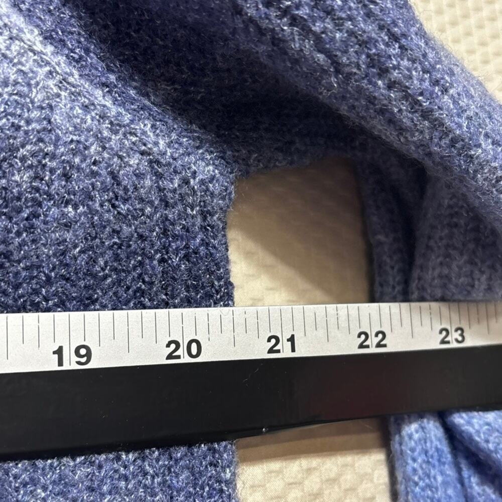 Skye's The Limit Blue Ombre Tie-Dye Crewneck Sweater Size Large Striped Knit NWT - Picture 6 of 8